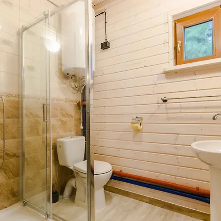 Agrodomek Nad Stawem 度假居